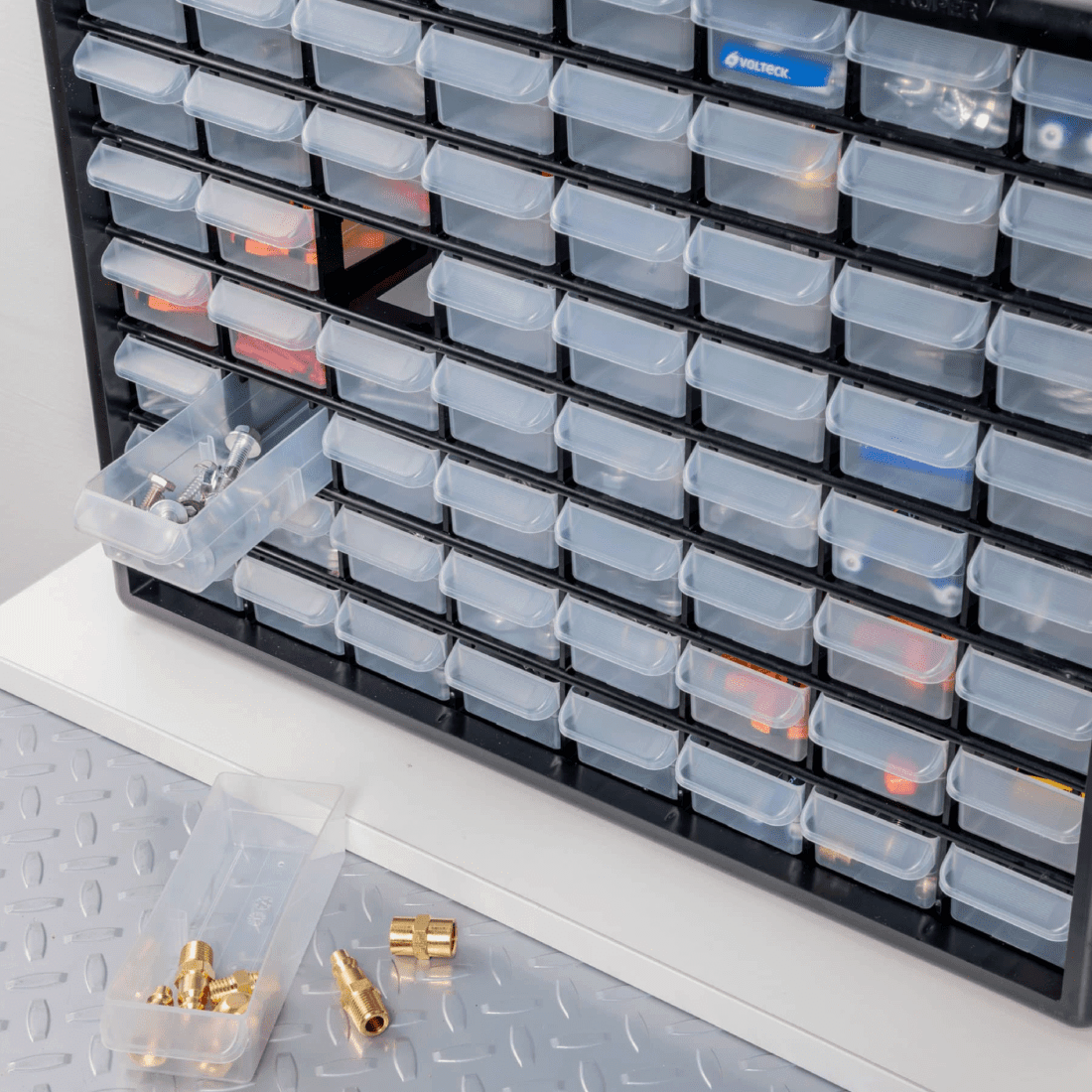 TRUPER 32020 ORG 64 ORGANIZADOR PLASTICO ABS CON 64 GAVETAS POLIPROPILENO 51X40X16CM CAPRIS